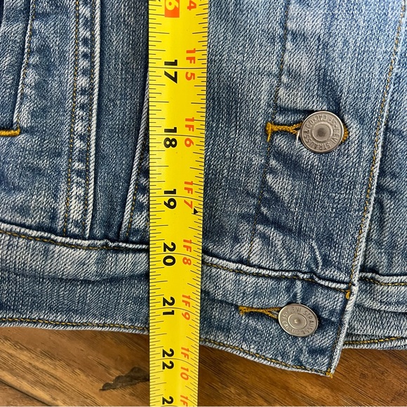 Levi's Blue Jean Jacket - Picture 10 of 10